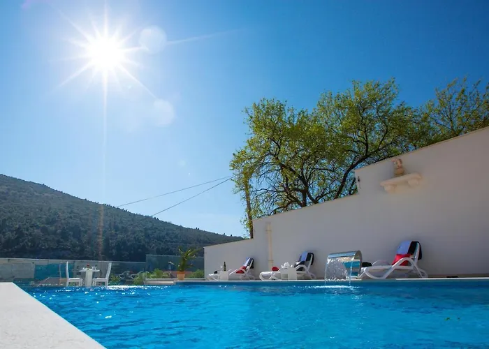Villa Arion *