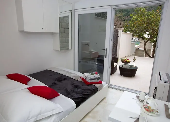 Arion Villa *