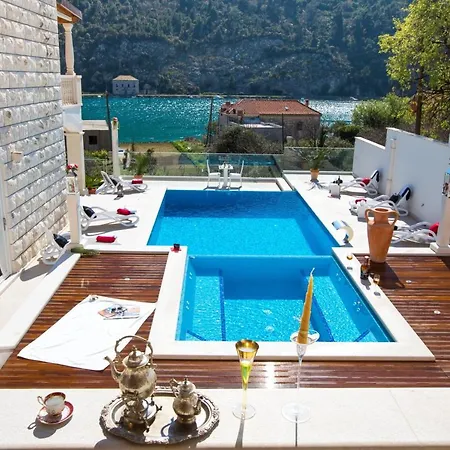 Villa Arion Mokosica